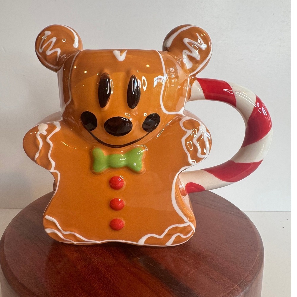 Disney Mickey Mouse Gingerbread Mug Christmas Zrike‎ Hand Painted